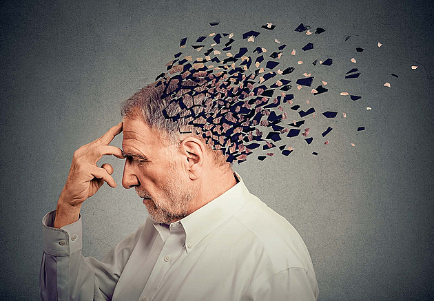 Ztráta čichu oznamuje alzheimera i o deset let dříve než problémy s pamětí