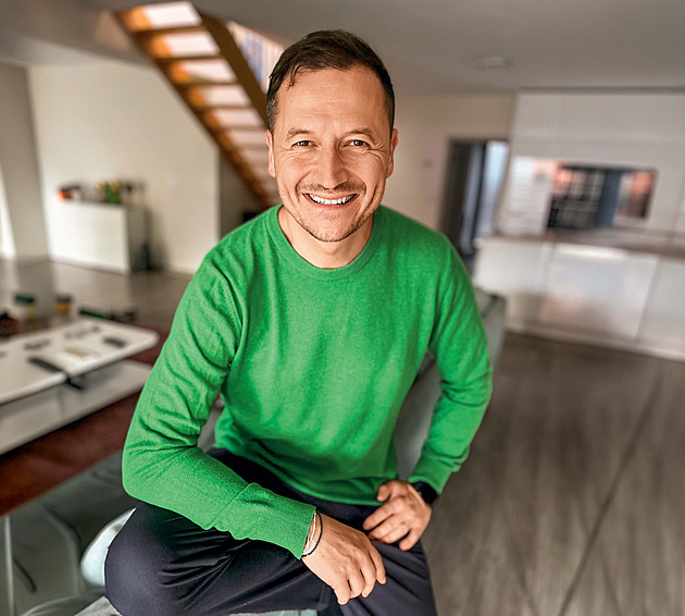 Doma mi už říkají Čapku. Sporťák Bernatský o psaní i televizním adrenalinu Doma mi už říkají Čapku. Sporťák Bernatský o psaní i televizním adrenalinu