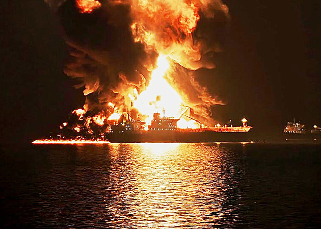 Arogantní Amerika vs. arogantní Evropa. Může NATO vydržet v tomto emočním pnutí?