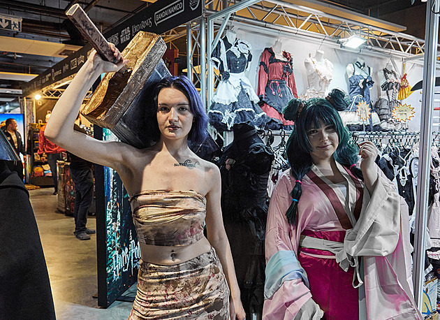 Začal další ročník Comic-Conu v Praze. Úvodní den patřil herci Mikkelsenovi