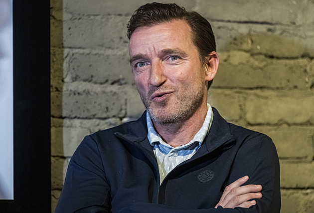 Kapitán reprezentace? Favorit je Krejčí, i když je v týmu hodně slávistů, říká Šmicer