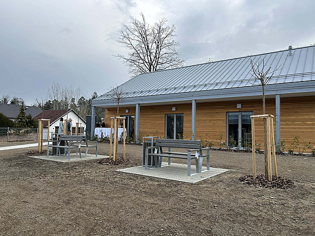 V nových domech se lidé s chronickým duševním onemocněním učí bydlet sami