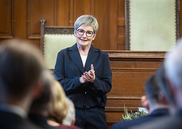 V České televizi je nervozita. Moravec? Nešťastná kauza, říká Augustová