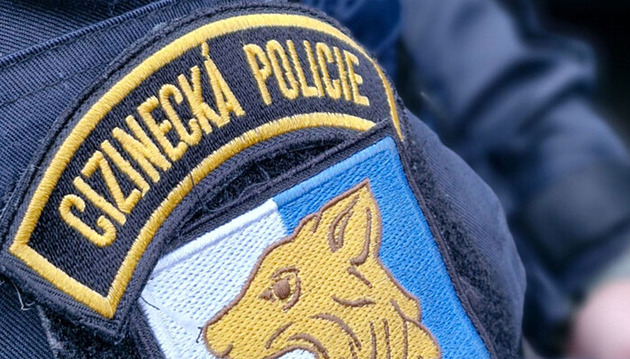 Cizinec předložil falešný pas Antarktidy, místo znaku přilepil obrázek tučňáka