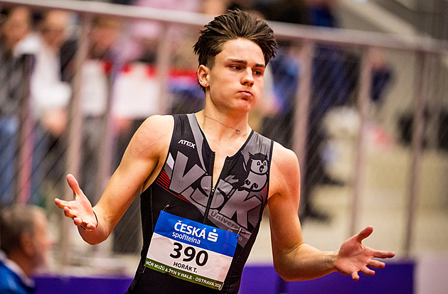 Zázrak pod čarou. Na sportovní gympl ho nechtěli, teď je diamantem české atletiky Zázrak pod čarou. Na sportovní gympl ho nechtěli, teď je diamantem české atletiky