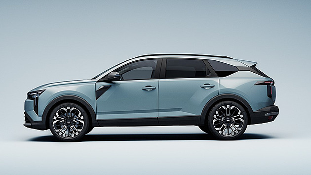 Will They Be Cars of the Year? Dacia, Audi, Mercedes Unveil New Models