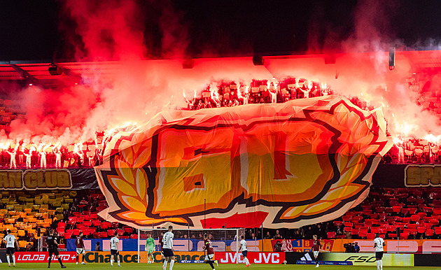 NEJ Z LIGY: Hlavičkující Sparta i Chorého blackout. A Dukla se přiblížila Baníku NEJ Z LIGY: Hlavičkující Sparta i Chorého blackout. A Dukla se přiblížila Baníku