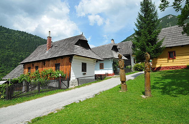 Svět píše o Slovensku. Tato vesnice chce dobrovolně přijít o status UNESCO