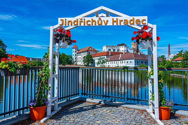 Malebné město, které si zamilovali i slavní. Jindřichův Hradec skrývá unikát