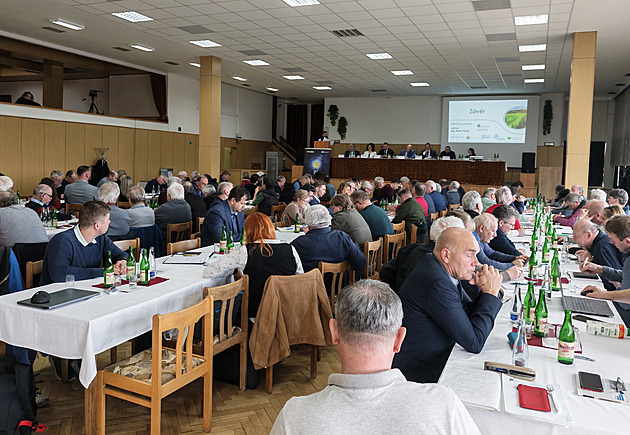 Červený místo Bruselu řešil se zemědělci hraboše. Odmítá „fámy“ o Turkovi