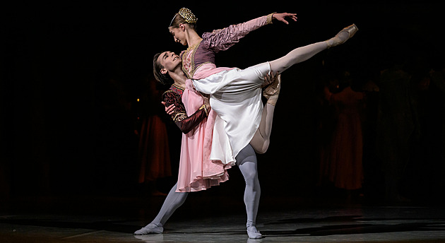 OBRAZEM: Do Olomouce se vrací balet baletů. Romea a Julii zatančí noví sólisté