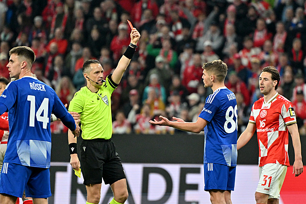 POHLED: Sluncem zalitá Sigma, klub dostal tvář. Ale nejtěžší část přichází teď