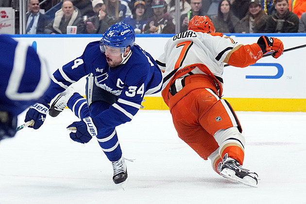 Gudas dostal za faul kolenem trest na pět zápasů, Matthews má po sezoně