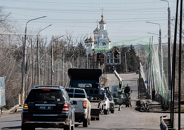 Někteří Ukrajinci bojují za Rusko. I kvůli penězům, líčí žena realitu Donbasu