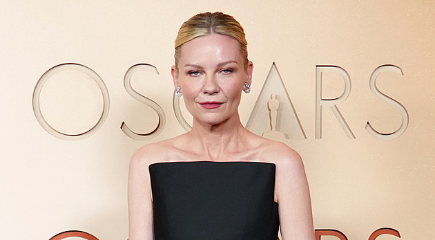 Co takhle natočit film, kde neprodělám? řekla si Kirsten Dunstová a vzala Minecraft