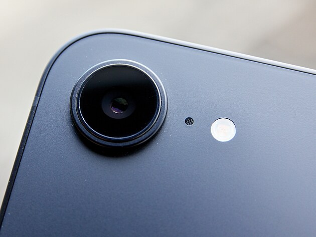 iPhone 17e