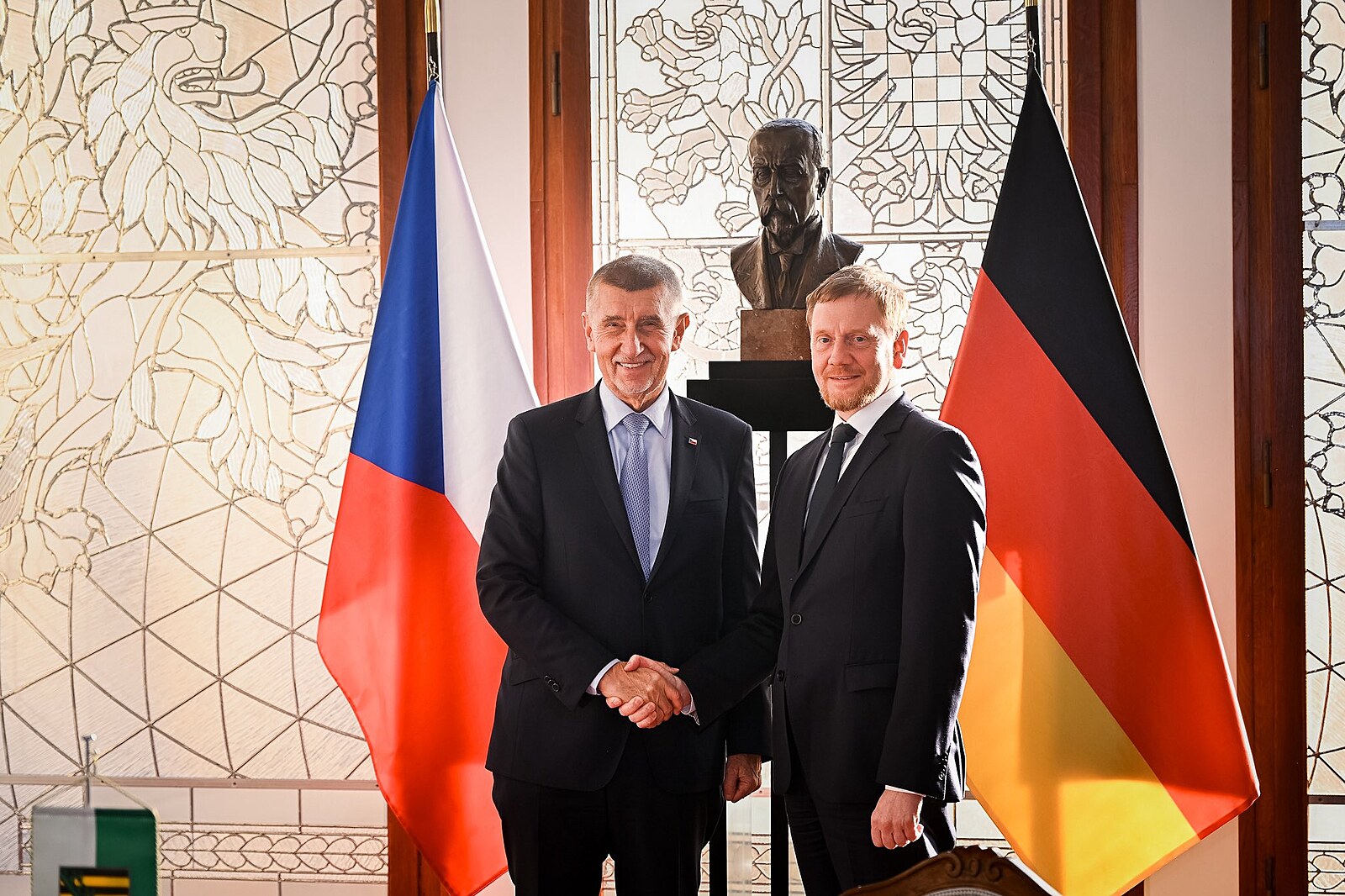 Babiš mluvil se saským premiérem, řešili emisní povolenky i dálniční spojení