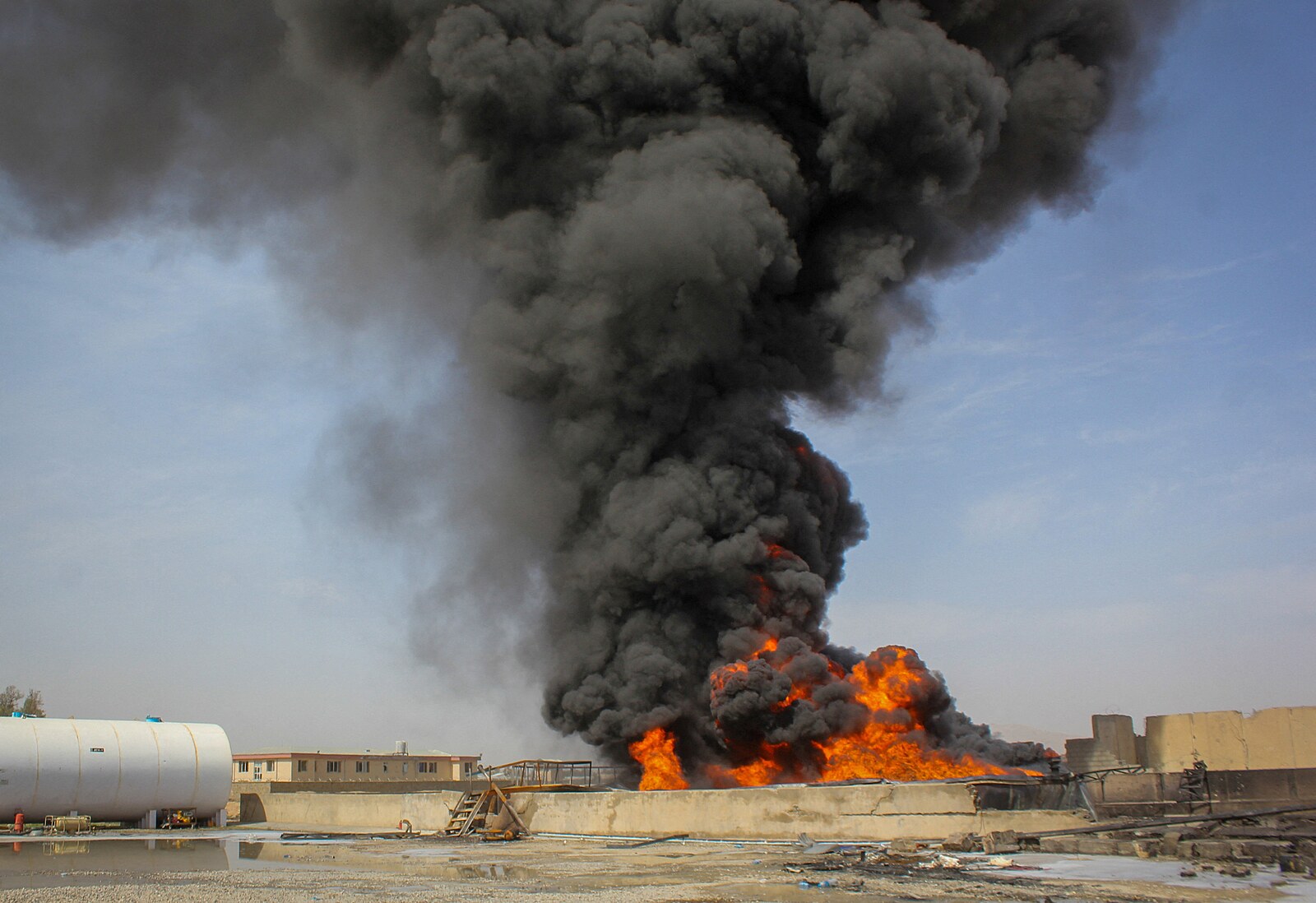 Pákistánci hlásí, že udeřili na teroristické buňky afghánského hnutí Tálibán