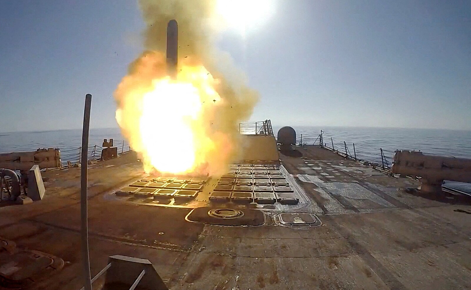 Válka zásob. Íránský konflikt jako první skutečný test průmyslové vytrvalosti Západu