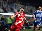 Kacper Potulski z Mohu�e p�i utkání v Olomouci.