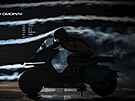 Výsledná podoba designu je výrazn� futuristická, funk�n� pod�ízená aerodynamice...