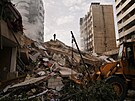 Následky izraelského leteckého útoku v ji�ním p�edm�stí Bejrútu. (14. b�ezna...