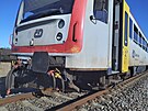 �idi�ka osobního automobilu vjela na �elezni�ním p�ejezdu v Chrudimi-Pí��ovech...