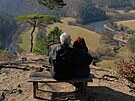 Hrab�cí stolek je místem pro romantické posezení, ale i po�ízení originálních...