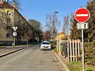P�íjezd do Pichlovy ulice z ulice S. K. Neumanna se zákazem vjezdu. (11. b�ezna...