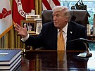 Má dyslexii a nízké IQ, nem�l by být prezident, �ekl Trump o Newsomovi