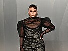 Lola Youngová na Vanity Fair Oscar Party v Los Angeles (15. b�ezna 2026)