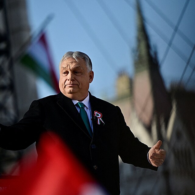 Ma�arsk� premi�r Viktor Orb�n na m�tinku v Budape�ti (15. b�ezna 2026)