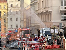 Po�ár plynu v pra�ských Hole�ovicích (10. b�ezna 2026)