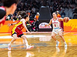 Karolína �otolová b�hem utkání s �ínou.