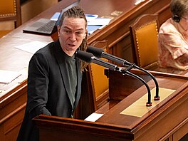 Sn�movna projednává návrh zákona o státním rozpo�tu �eské republiky na rok...