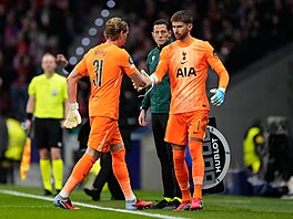 Antonin Kinský vydr�el p�i svém debutu v Lize mistr� na trávníku pouze 17 minut.