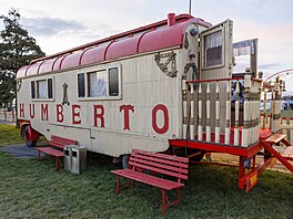Díky píli celého ansámblu funguje Cirkus Humberto úsp�n� u� t�i �tvrt�...