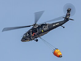 Na bocho�ském leti�ti u P�erova probíhá výcvik pilot� pro ha�ení po�ár� za...