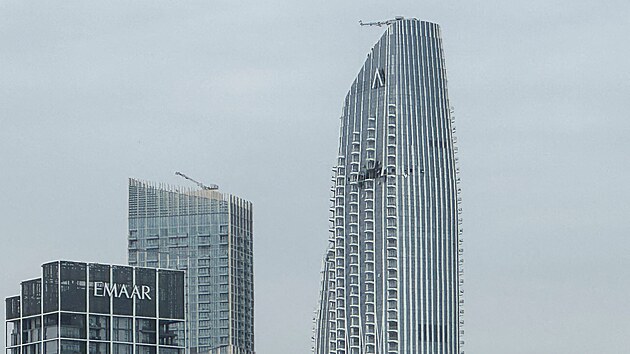 Dubajsk� ��ady uvedly, �e na budovu v bl�zkosti luxusn� pob�e�n� �tvrti Dubai...