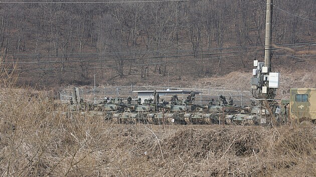 USA a Ji�n� Korea zah�jily jeden�ctidenn� cvi�en� Freedom Shield (�t�t svobody). (9. b�ezna 2026)