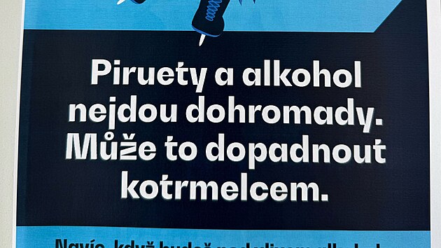 Policie p�ed mistrovstv�m sv�ta v krasobruslen� d�v� rady fanou�k�m i...