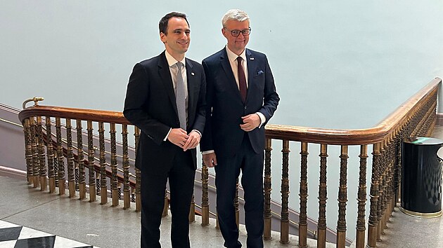 Ve Washingtonu se Havl��ek se�el i s �editelem americk� kancel��e pro v�du a technologie Michaelem Kratsiosem (10. b�ezna 2026)