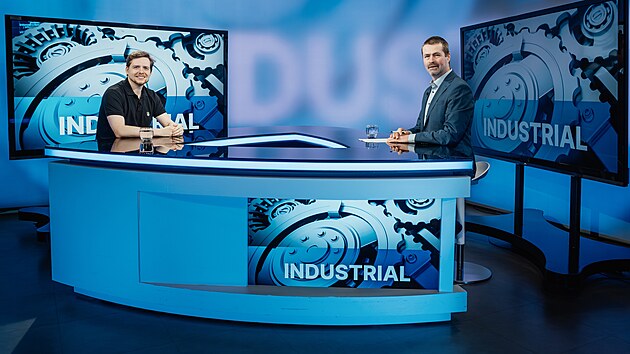 Hostem po�adu Industrial PODCAST je Ji�� V��a, produktov� mana�er hry World of Warships. Po�ad moderuje Tom� V�lek. (19. b�ezna 2026)