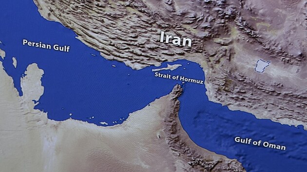 Zablokov�n� Suezsk�ho pr�plavu samoz�ejm� upom�n� na aktu�ln� krizi kolem Hormuzsk�ho pr�livu. Jen�e parametry obou lokac�, jejich v�znamu a n�sledk� jejich vy�azen� z provozu jsou docela jin�.