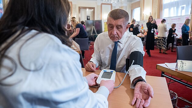 Den zdrav� na ��adu vl�dy, kter� byl p�ipraven pro zam�stnance jako mo�nost nechat se preventivn� vy�et�it. Na sn�mku premi�r Andrej Babi�. (12. b�ezna 2026)