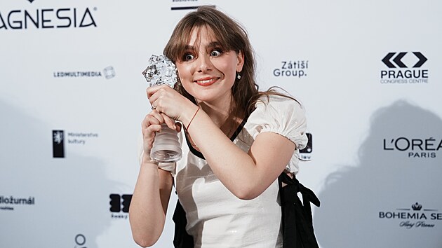 Cenu pro Nejlep�� here�ku v hlavn� roli z�skala Kate�ina Falbrov� za film Sbormistr. (14. b�ezna 2026)