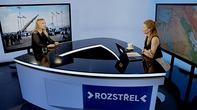 Chamene� jako nov� v�dce �r�nu je jasn� vzkaz sv�tu, ��k� v Rozst�elu politolo�ka Eva Taterov�