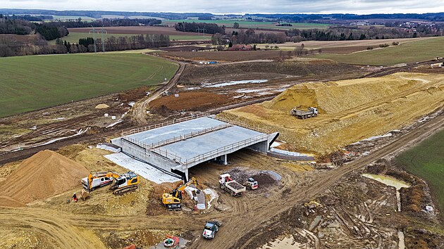 D�lnice D35 kolem Litomy�le m� b�t dokon�ena v l�t� 2027. (18. �nora 2026)