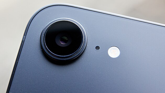 iPhone 17e