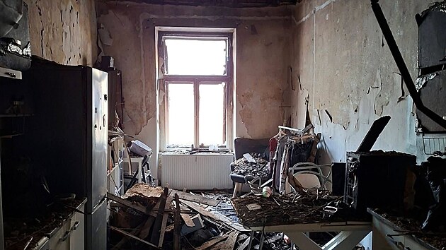 Sn�mky vyho�el�ch byt� v pra�sk� Dobrovsk�ho ulici (14. b�ezna 2026)